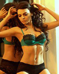 Sherlyn Chopra